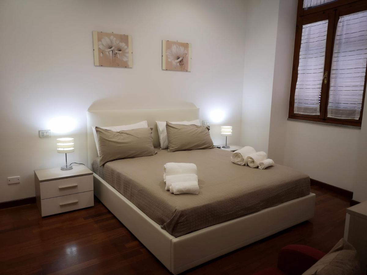 Marina Apartment City Centre Cagliari Exterior foto